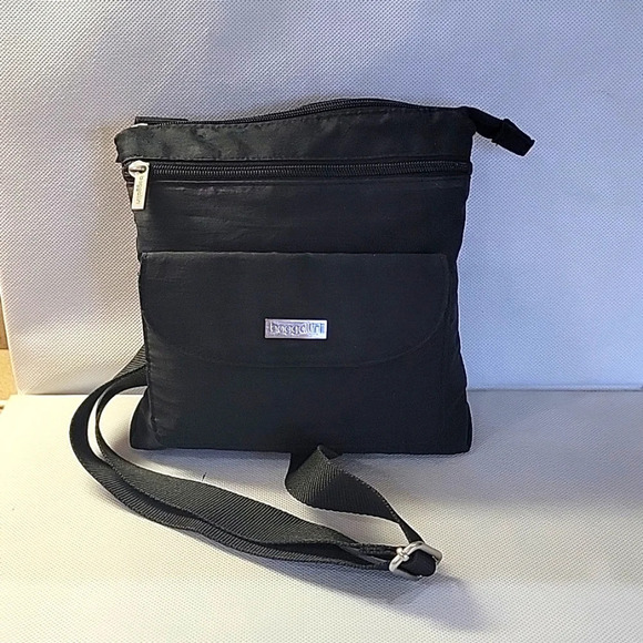 BAGGALLINI CROSSBODY BLACK PURSE HANDBAG - Picture 1 of 6